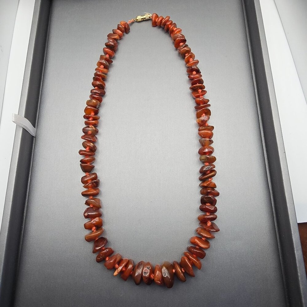 VTG Carnelian Chunk 11mm Bead Handtied Necklace 19" Natural Gemstone 92g